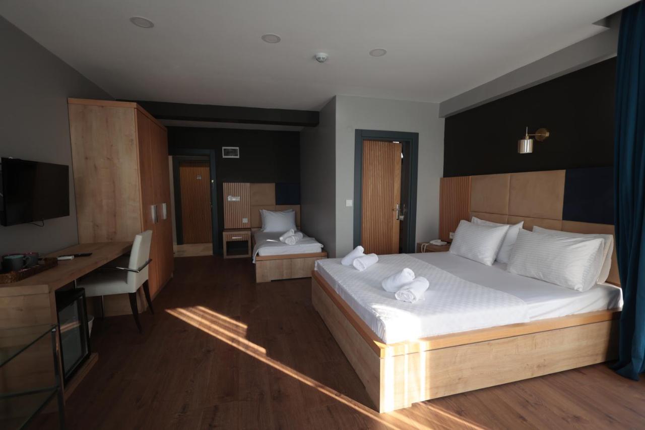 Tasliman Otel Γιάλοβα Εξωτερικό φωτογραφία