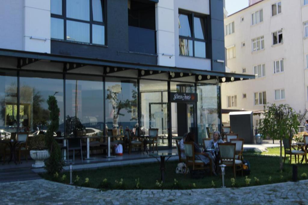 Tasliman Otel Γιάλοβα Εξωτερικό φωτογραφία